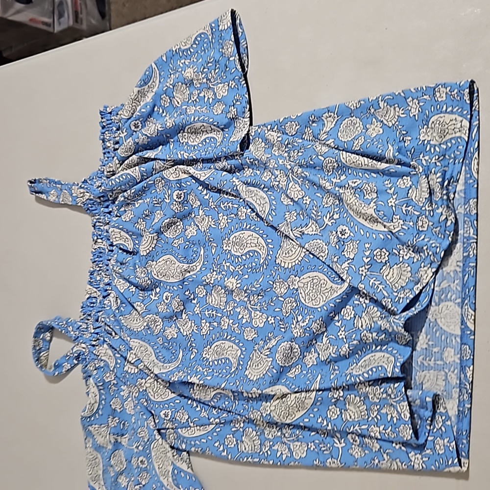 Women's shirt